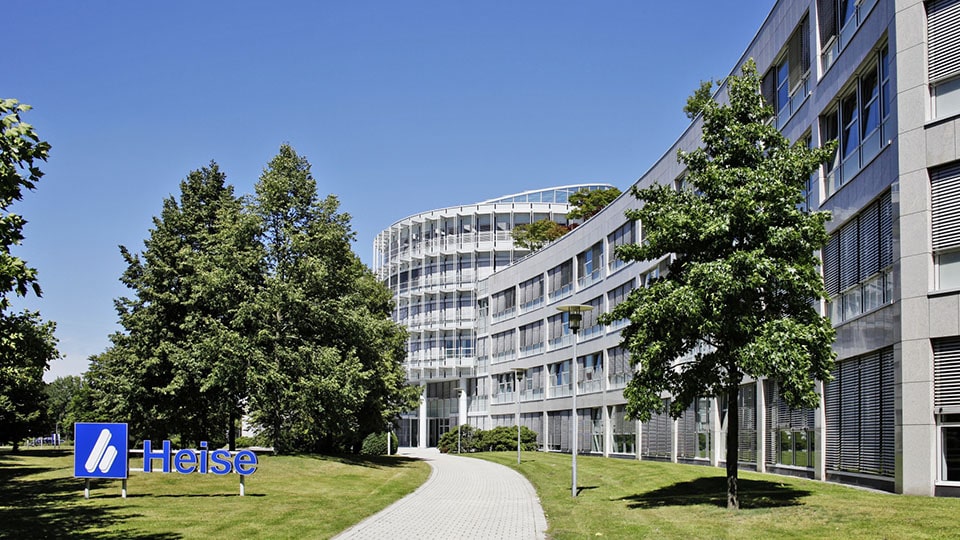 Front view of the Heise Medien headquarter