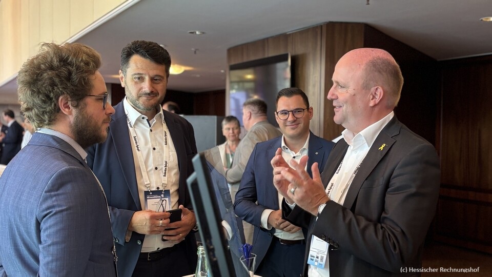 Hessen Digital. Hessischer RH-Präsident am Fabasoft-Stand